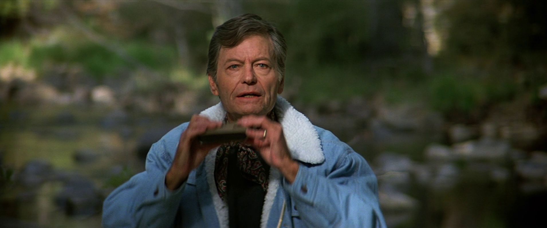 extant_StarTrekV_TheFinalFrontier_00833.jpg