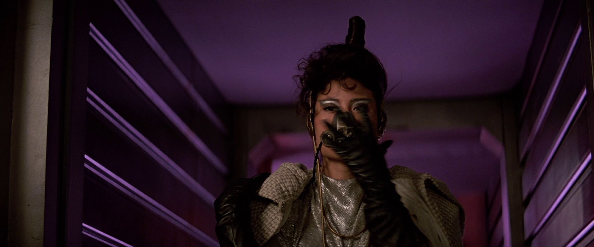 extant_StarTrekV_TheFinalFrontier_01194.jpg