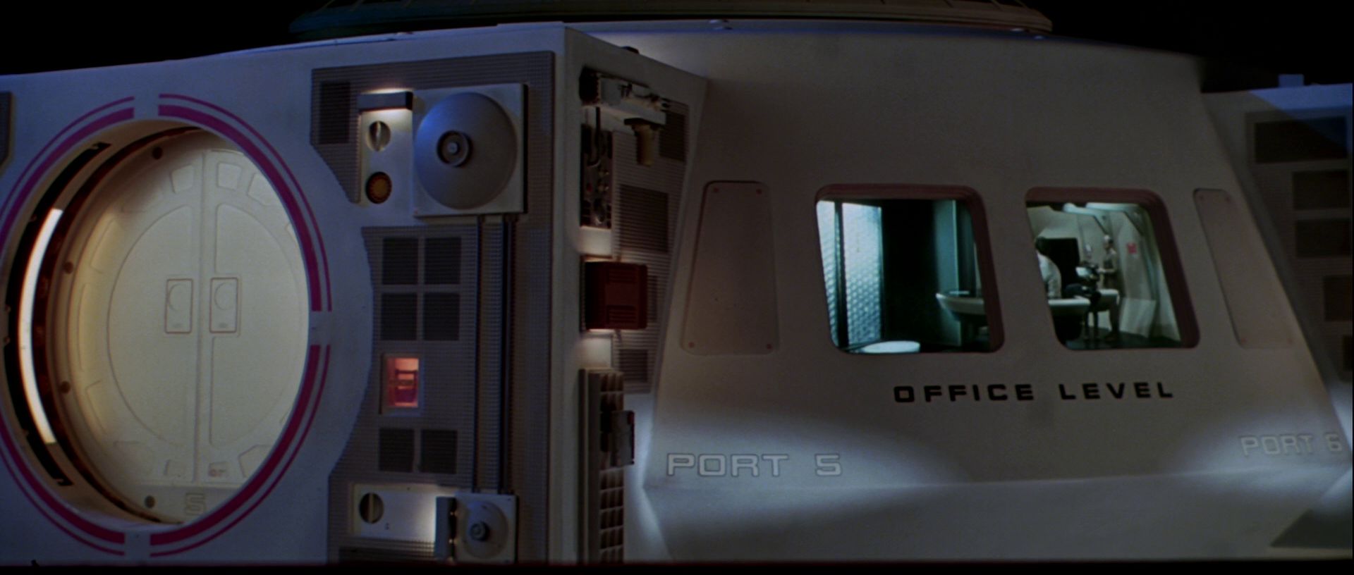 extant_StarTrek_TheMotionPicture_0753.jpg