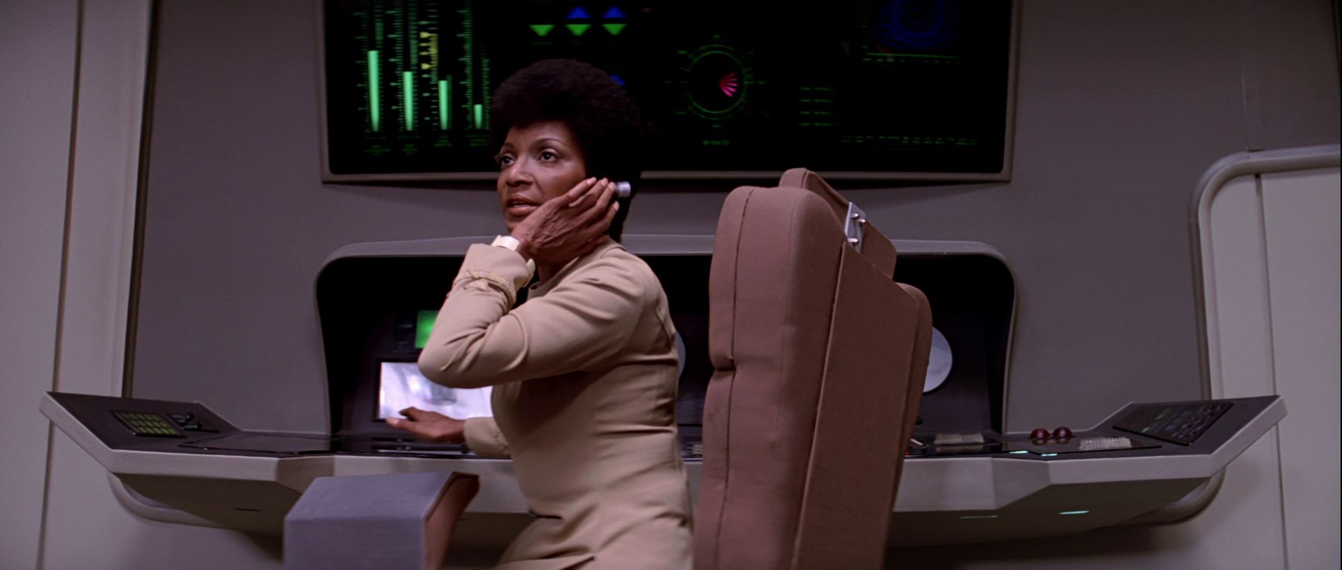 extant_StarTrek_TheMotionPicture_2055.jpg