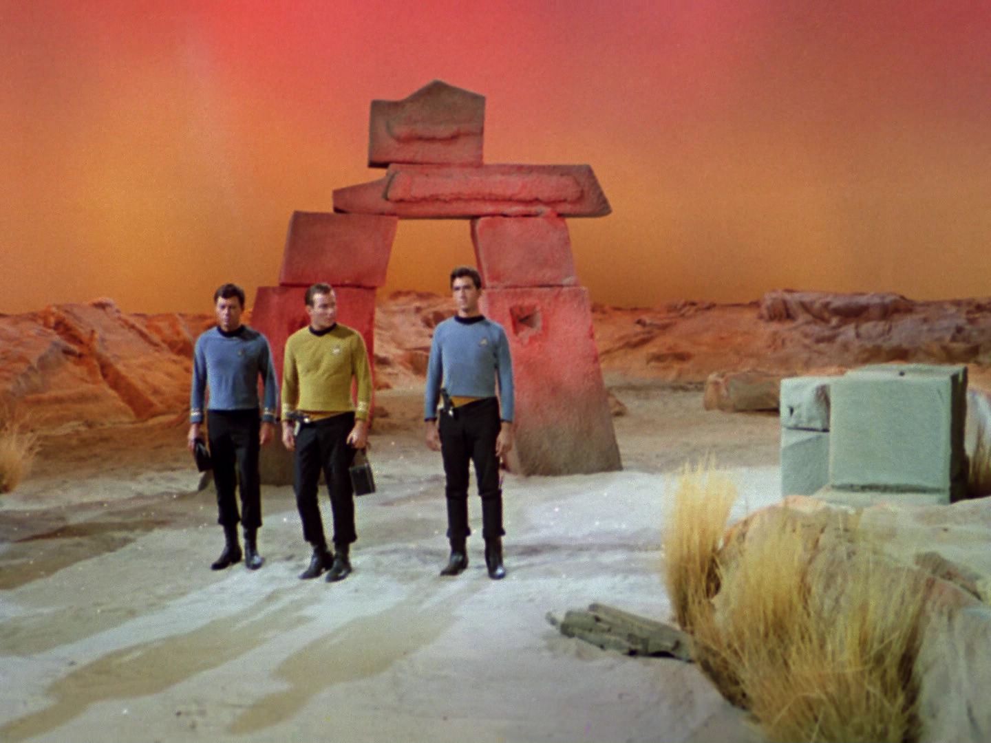 ariane179254_StarTrek_1x01_TheManTrap_0026.jpg