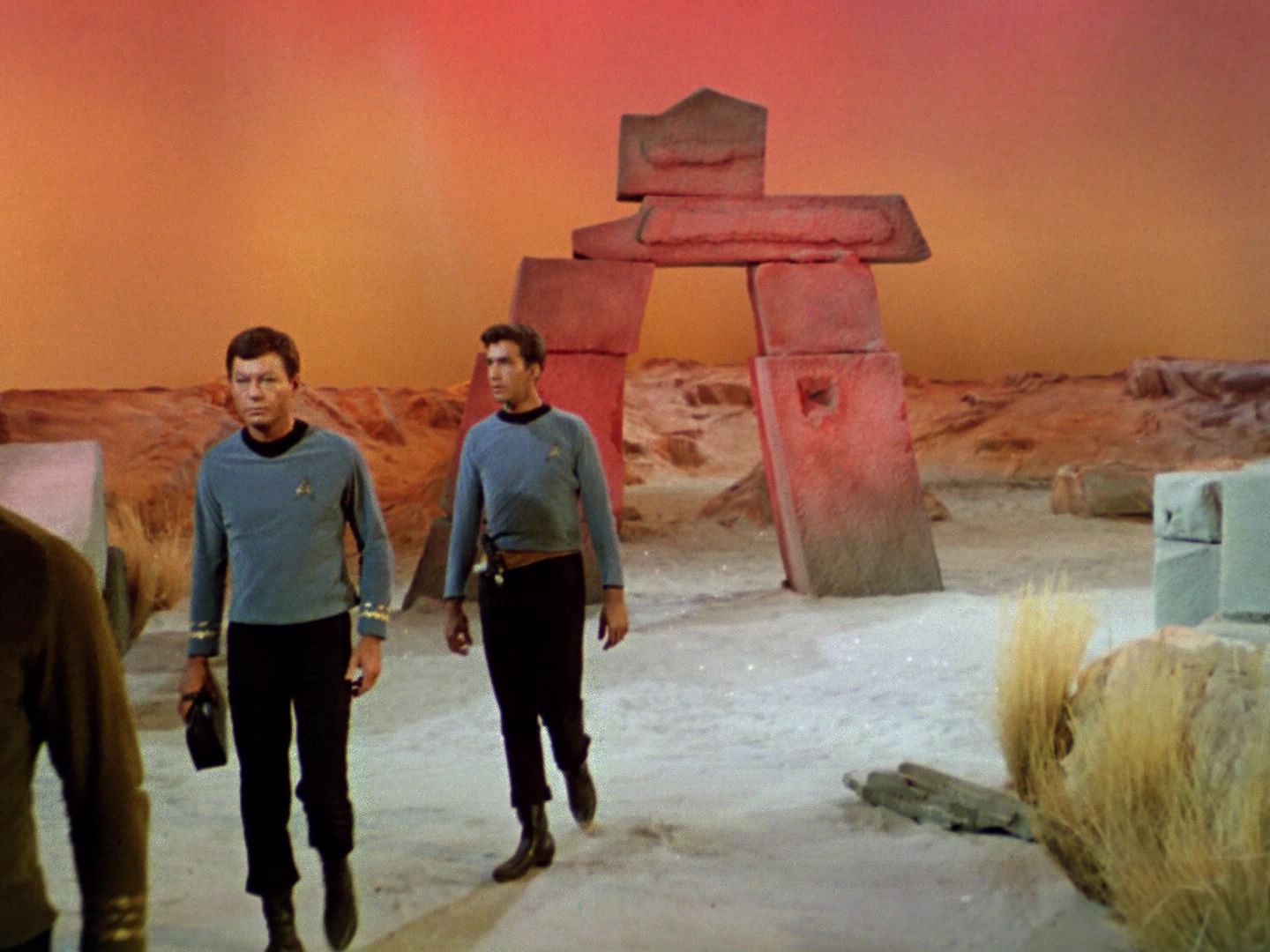 ariane179254_StarTrek_1x01_TheManTrap_0037.jpg