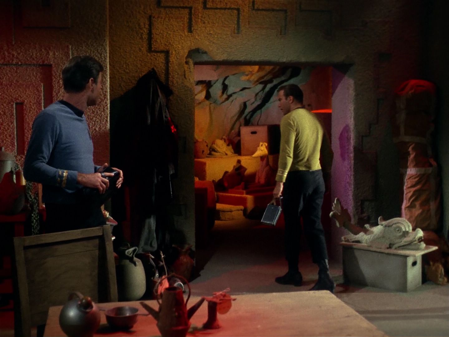 ariane179254_StarTrek_1x01_TheManTrap_0071.jpg