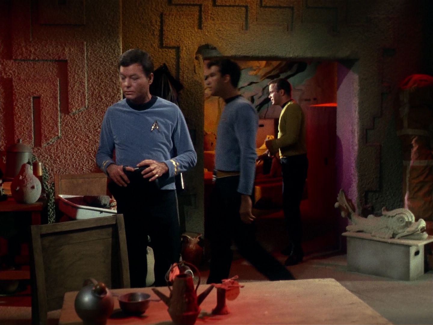 ariane179254_StarTrek_1x01_TheManTrap_0074.jpg