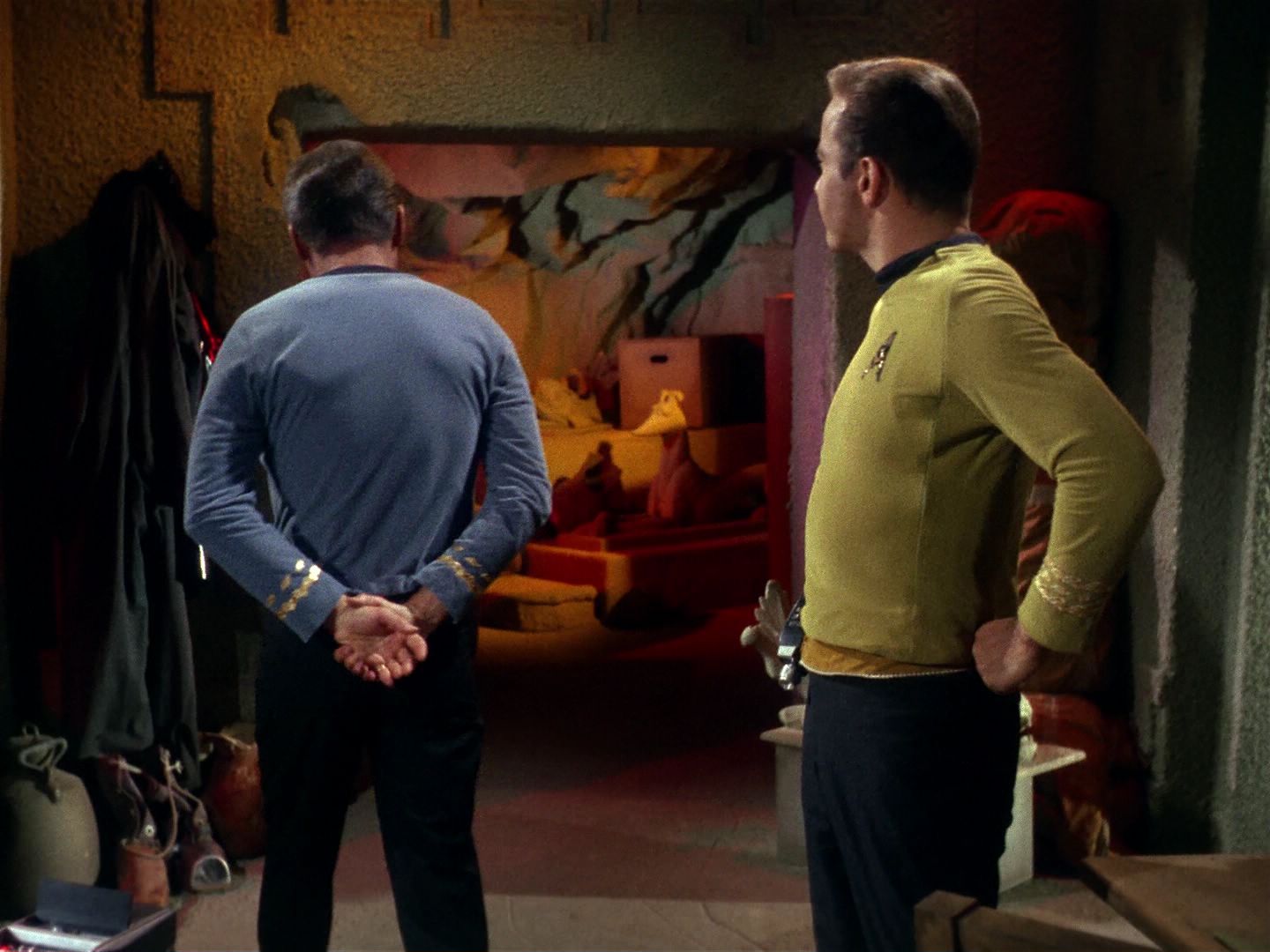 ariane179254_StarTrek_1x01_TheManTrap_0097.jpg