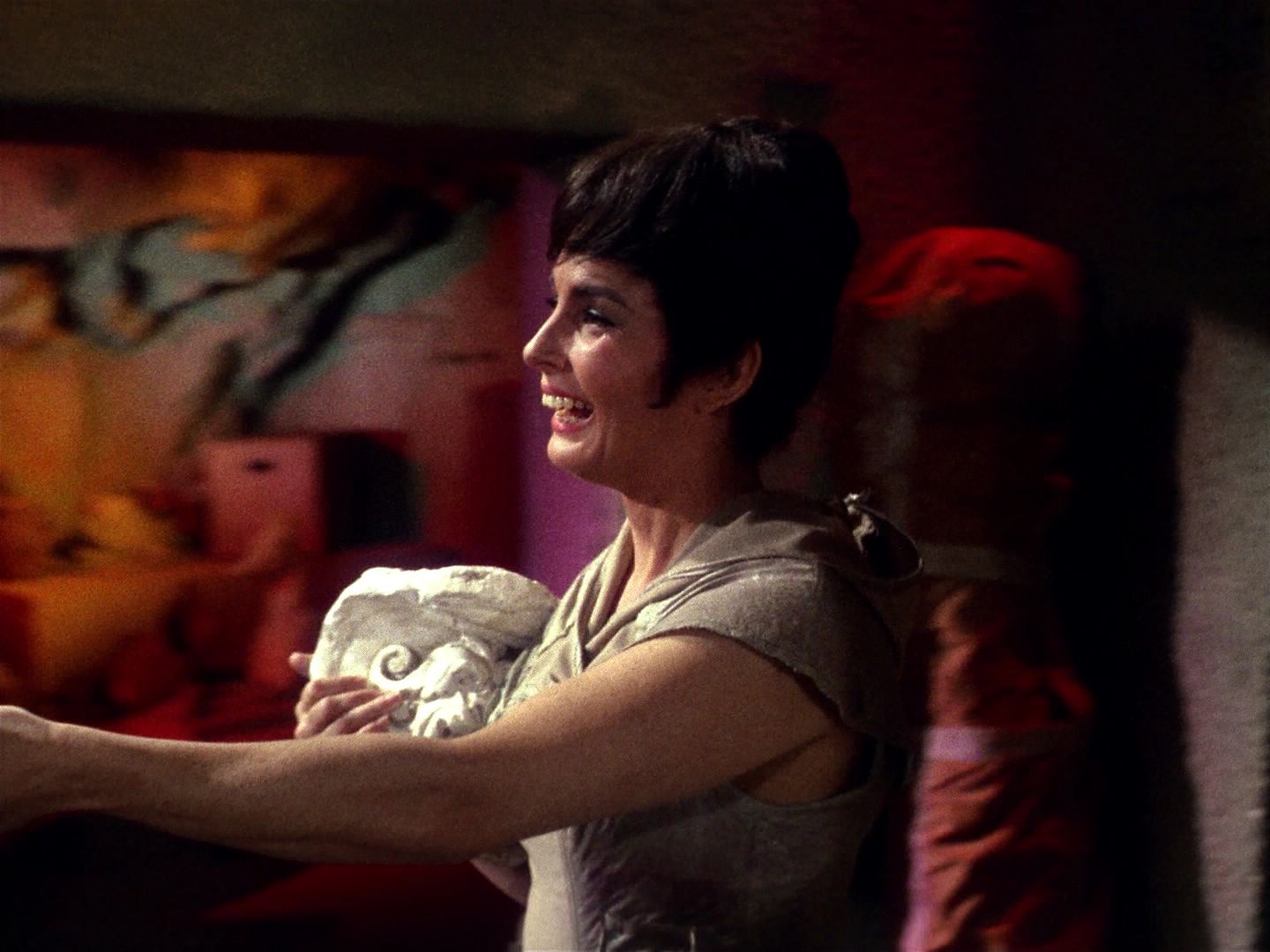 ariane179254_StarTrek_1x01_TheManTrap_0111.jpg