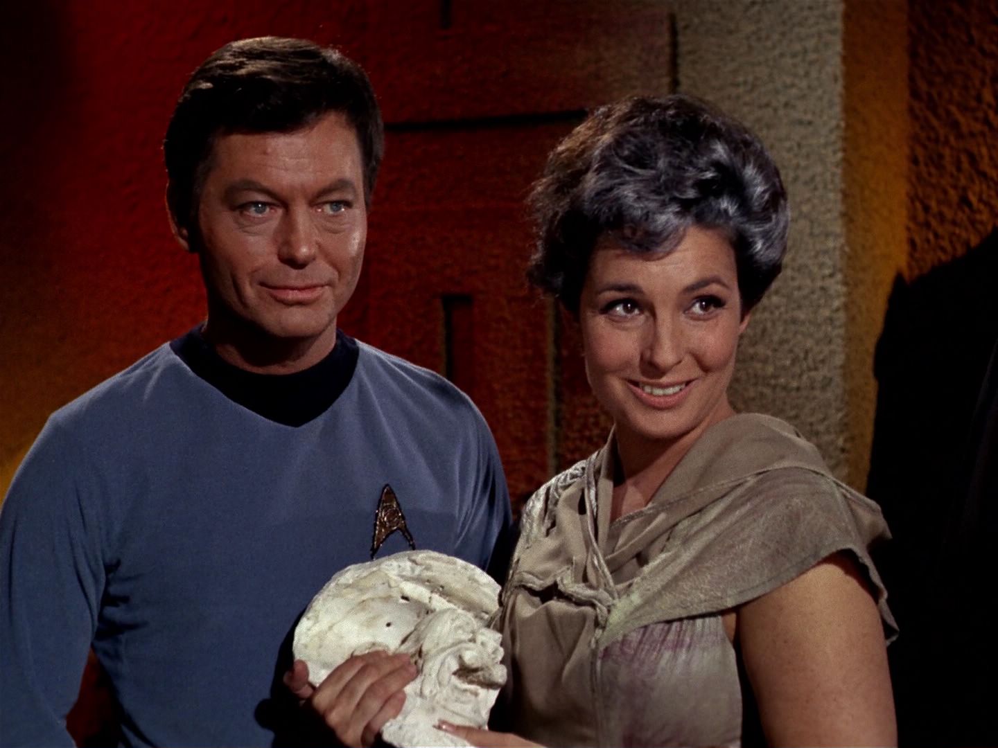 ariane179254_StarTrek_1x01_TheManTrap_0136.jpg