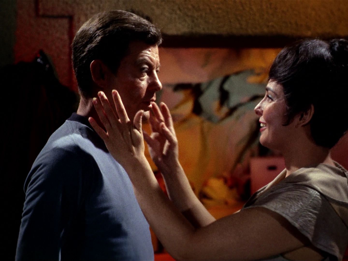 ariane179254_StarTrek_1x01_TheManTrap_0177.jpg