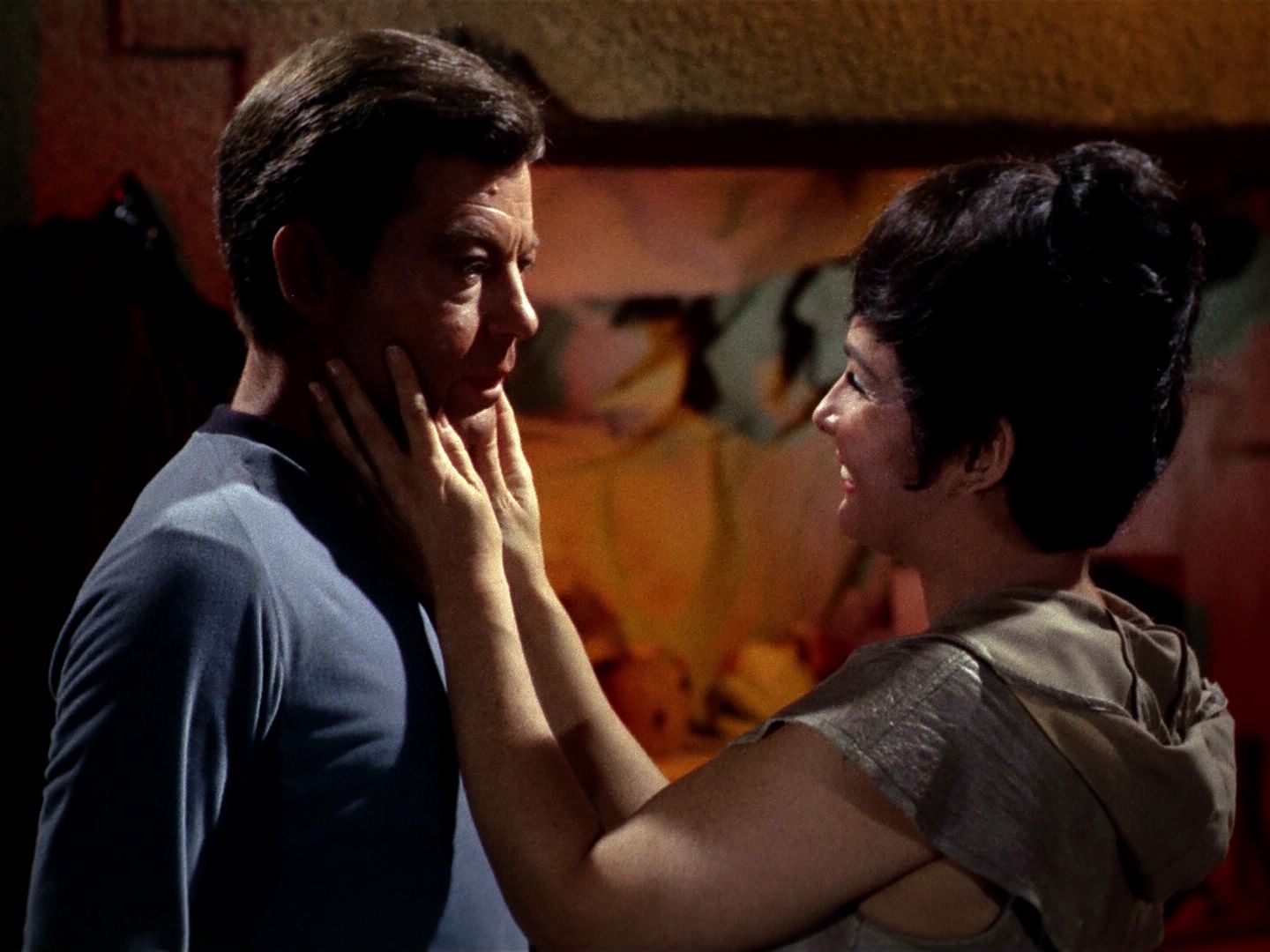 ariane179254_StarTrek_1x01_TheManTrap_0186.jpg