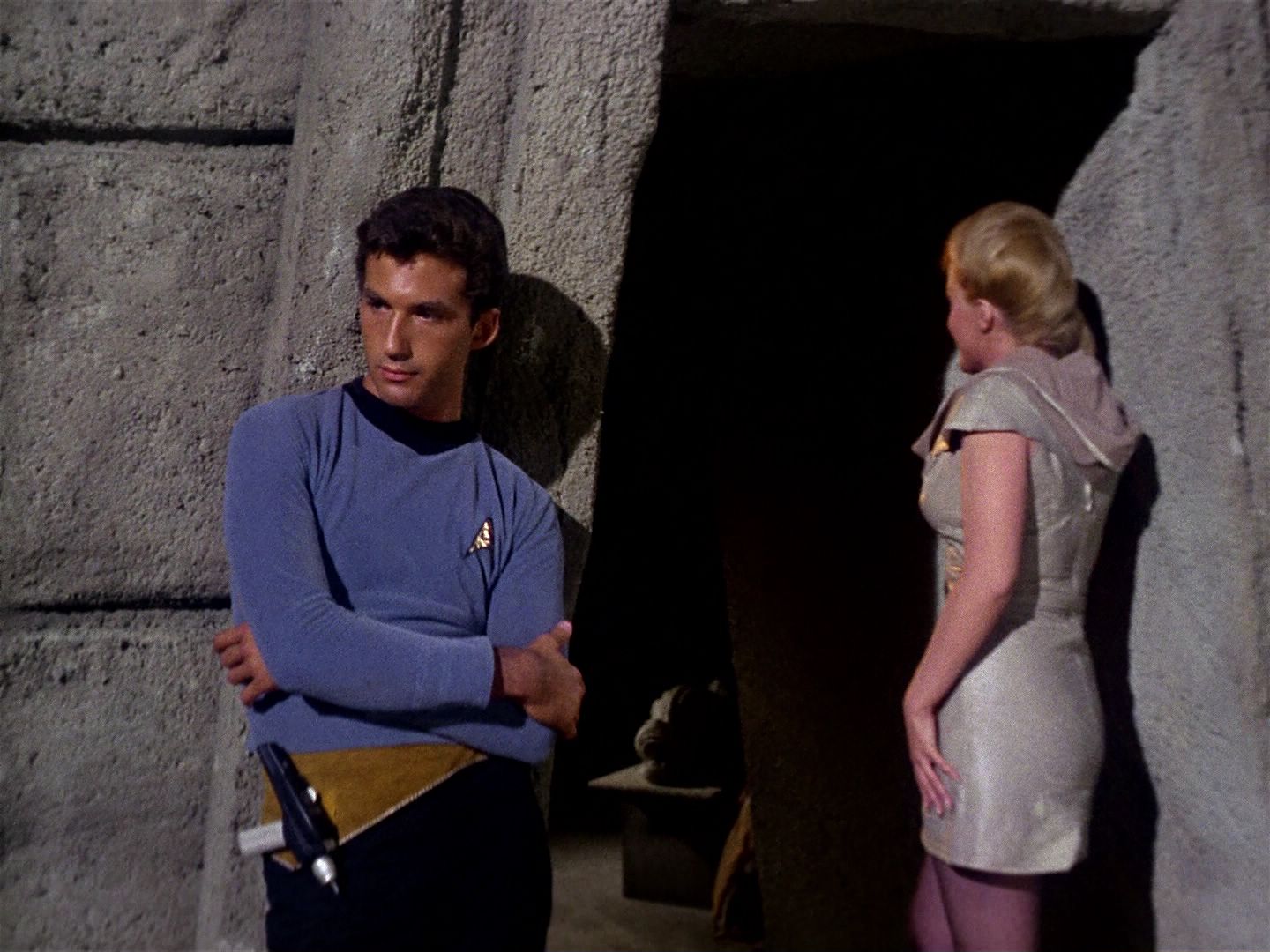 ariane179254_StarTrek_1x01_TheManTrap_0194.jpg