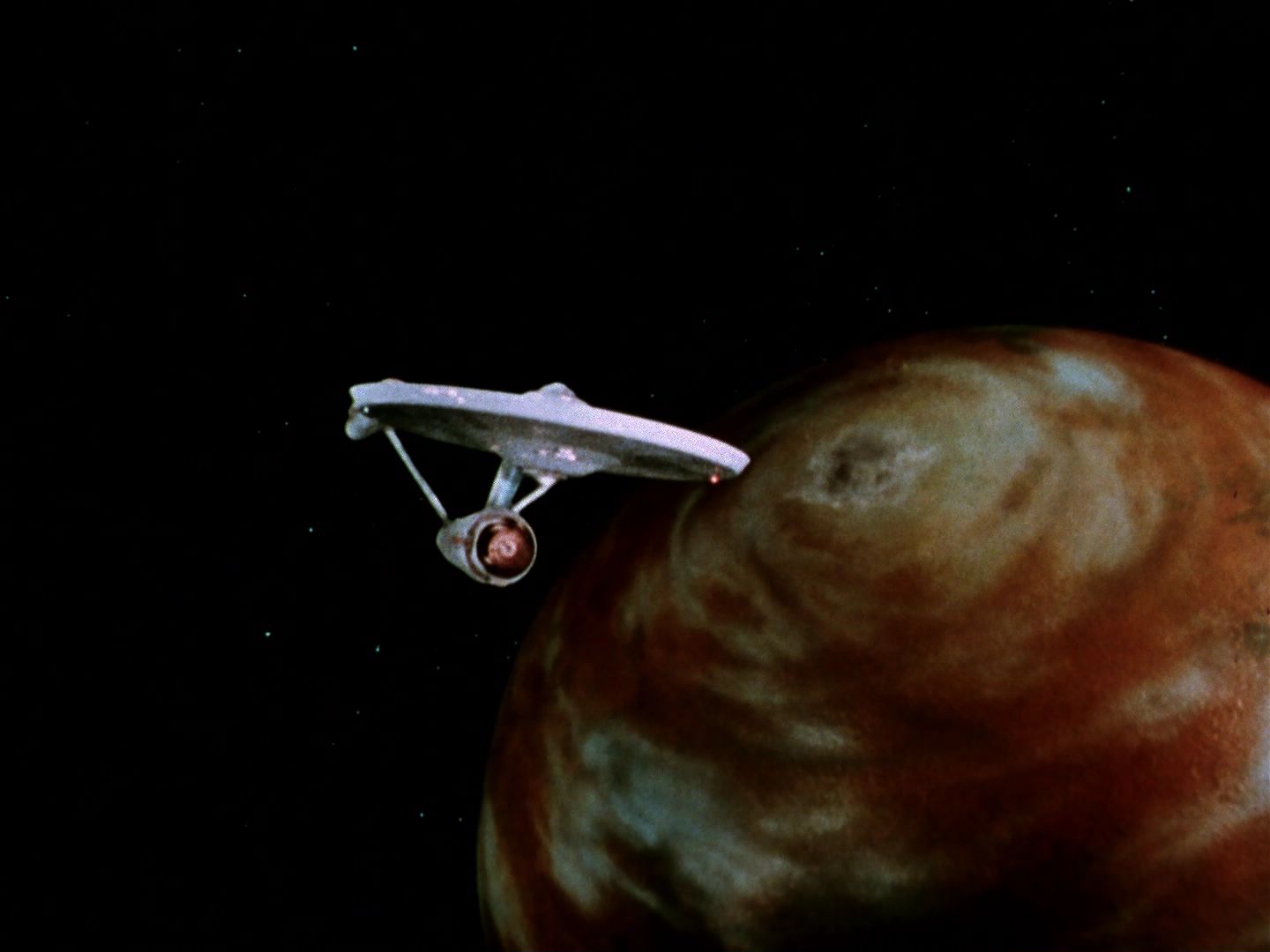 ariane179254_StarTrek_1x01_TheManTrap_0227.jpg