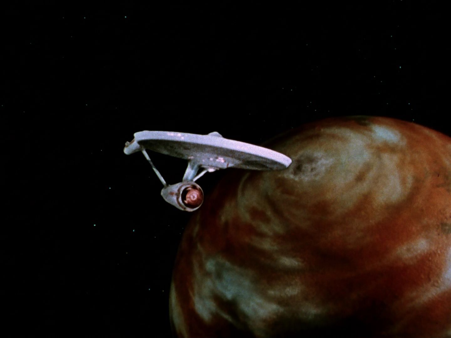 ariane179254_StarTrek_1x01_TheManTrap_0228.jpg