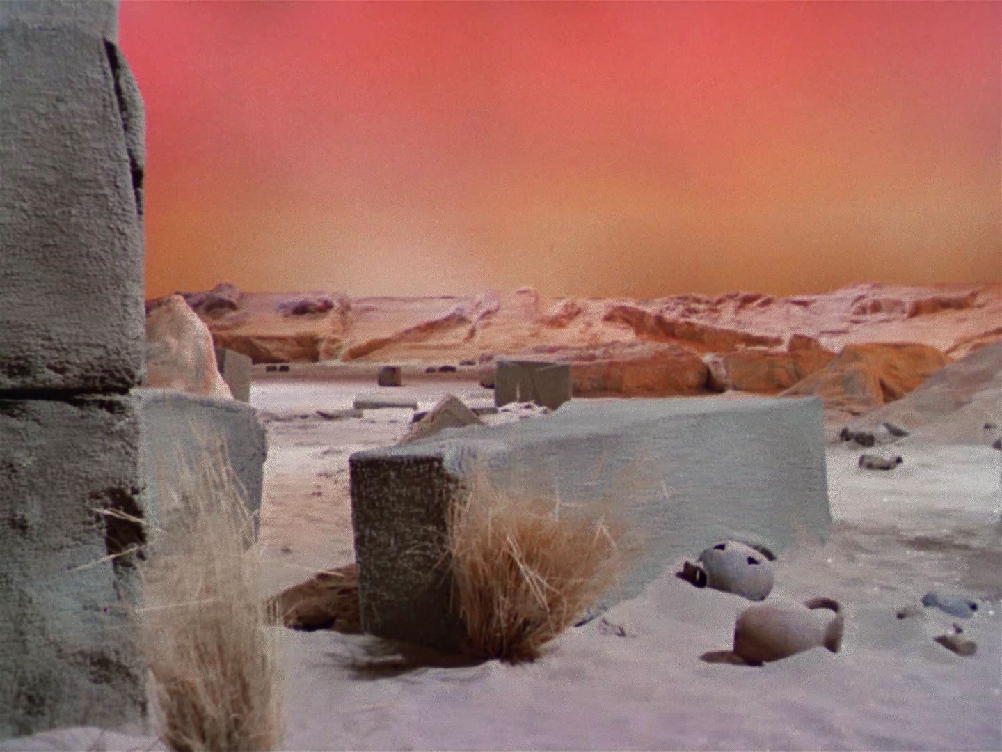 ariane179254_StarTrek_1x01_TheManTrap_0231.jpg