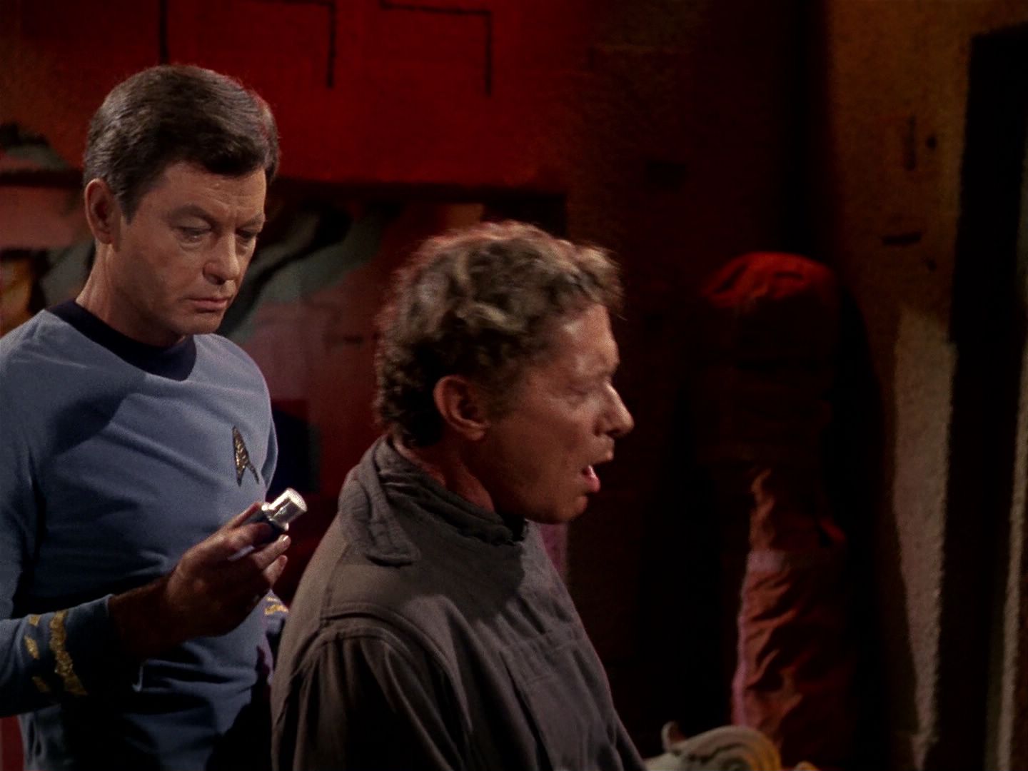 ariane179254_StarTrek_1x01_TheManTrap_0313.jpg