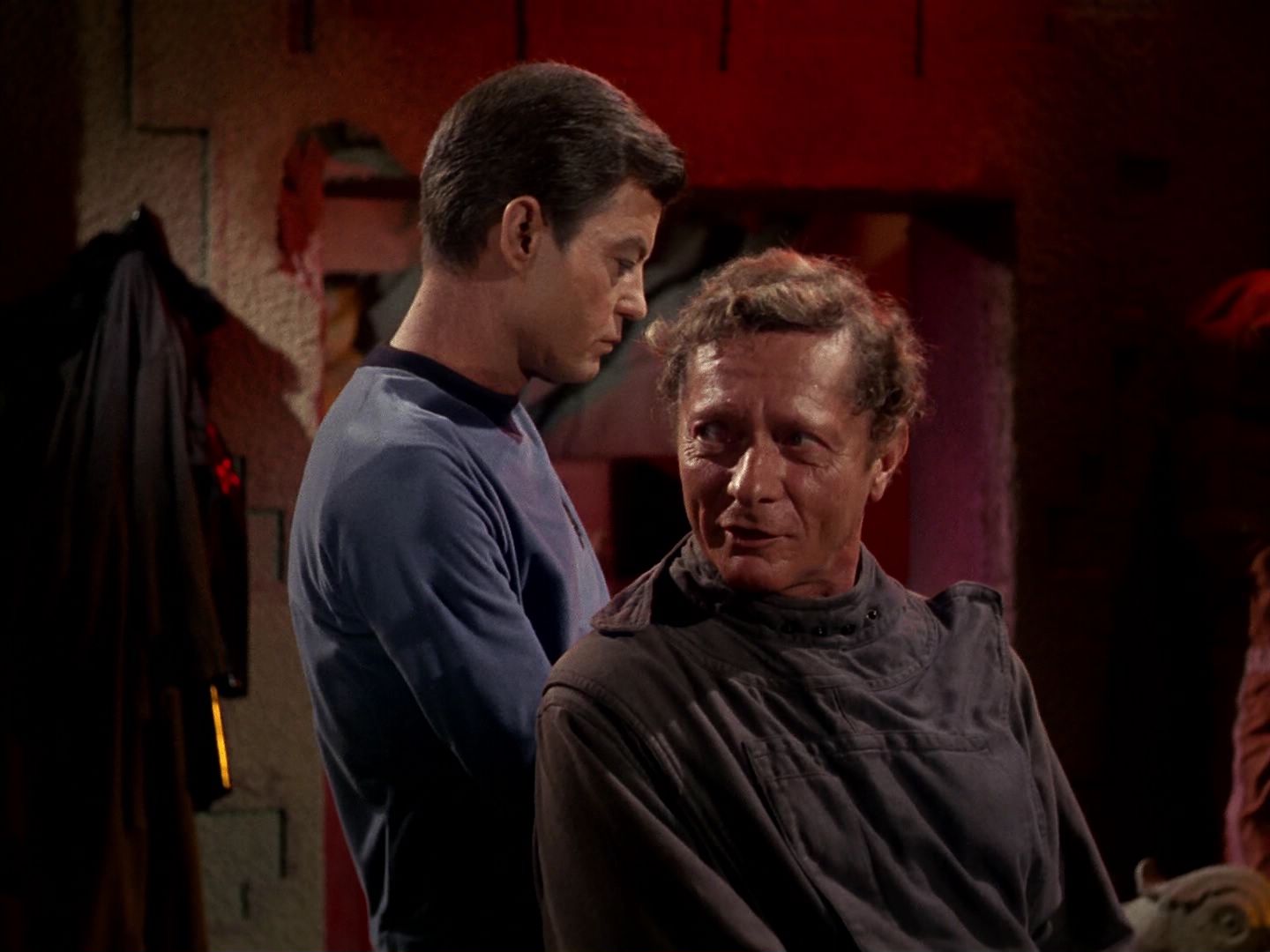 ariane179254_StarTrek_1x01_TheManTrap_0331.jpg