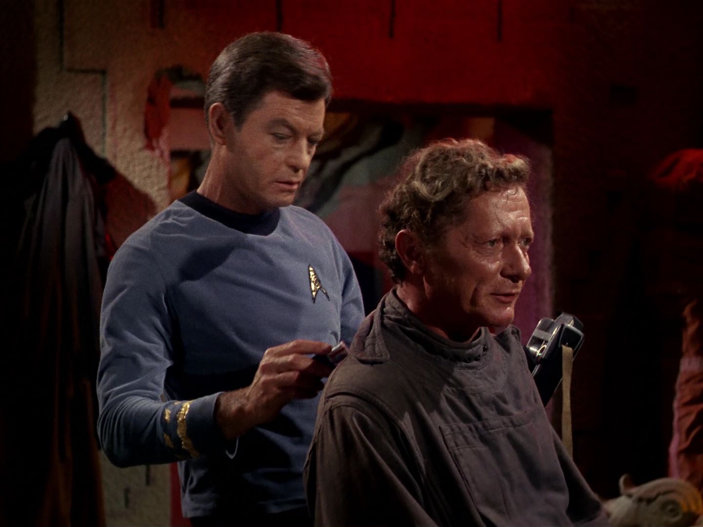 ariane179254_StarTrek_1x01_TheManTrap_0339.jpg