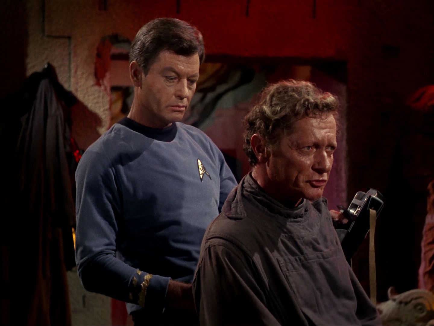 ariane179254_StarTrek_1x01_TheManTrap_0344.jpg