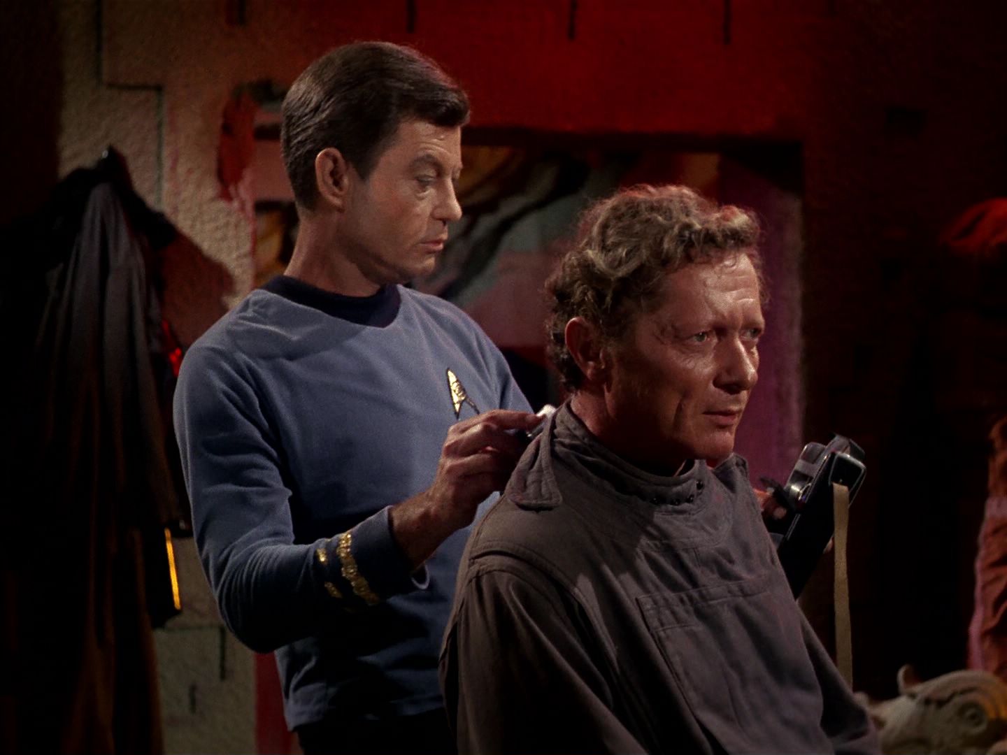 ariane179254_StarTrek_1x01_TheManTrap_0346.jpg