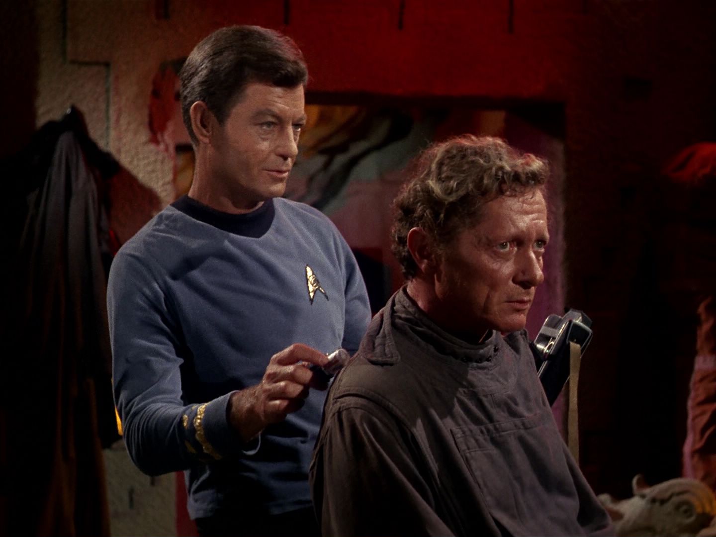 ariane179254_StarTrek_1x01_TheManTrap_0351.jpg