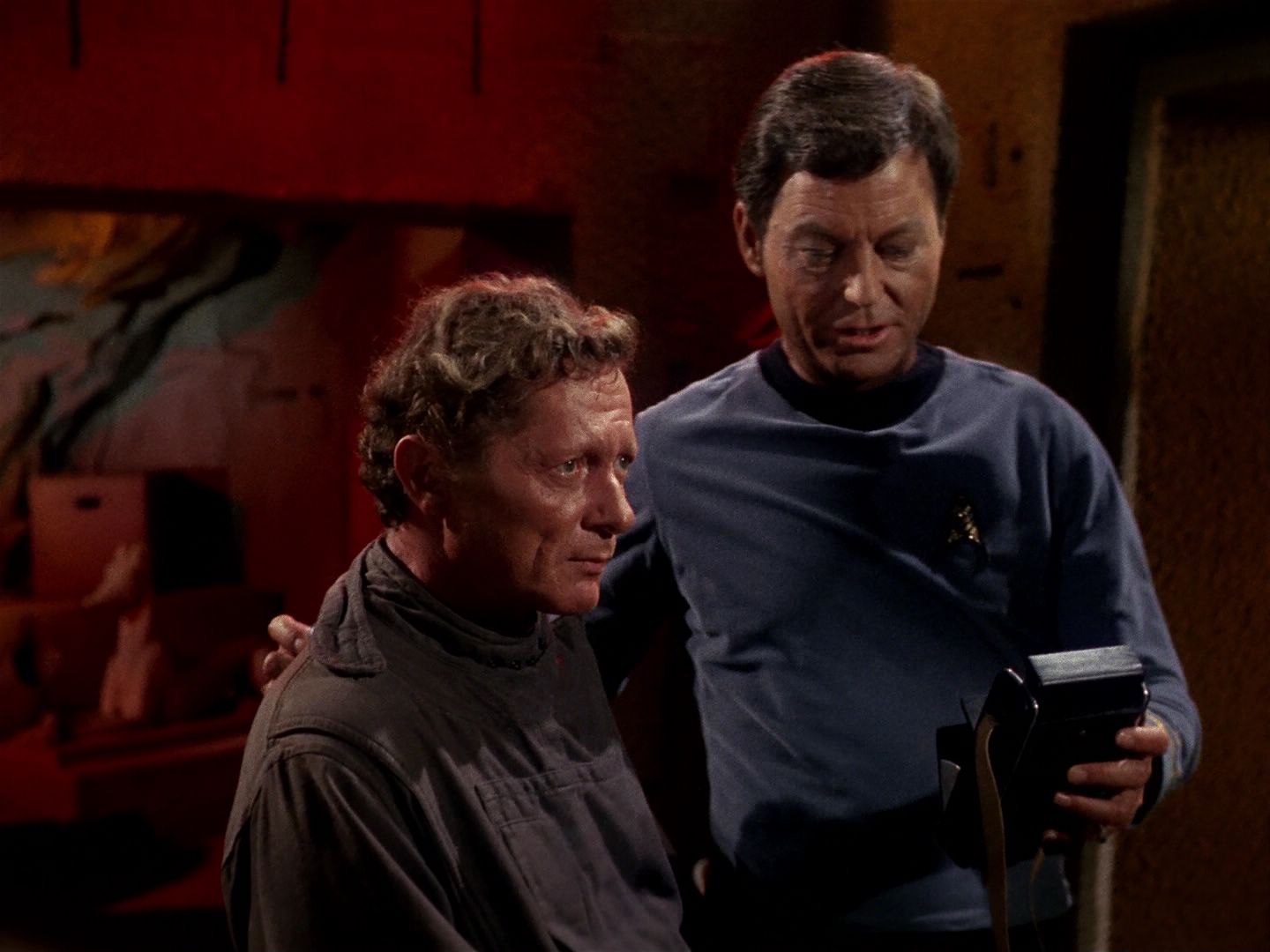 ariane179254_StarTrek_1x01_TheManTrap_0354.jpg