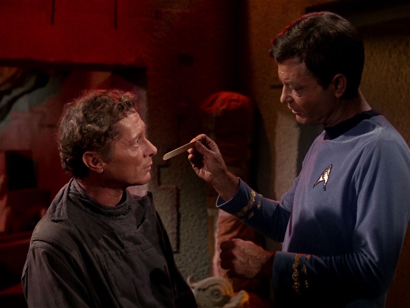 ariane179254_StarTrek_1x01_TheManTrap_0410.jpg