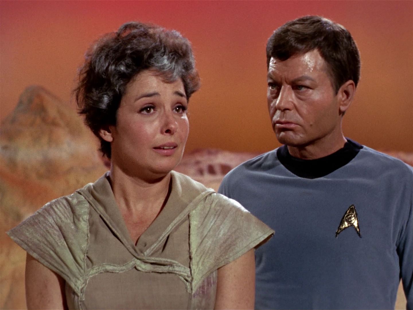 ariane179254_StarTrek_1x01_TheManTrap_0448.jpg