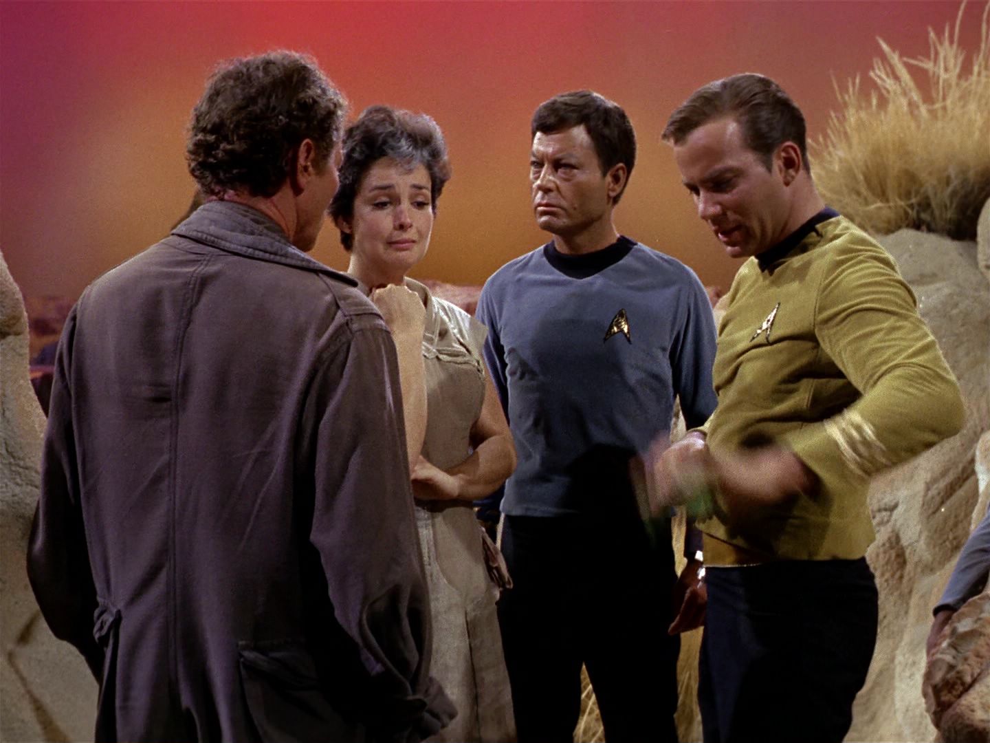 ariane179254_StarTrek_1x01_TheManTrap_0524.jpg