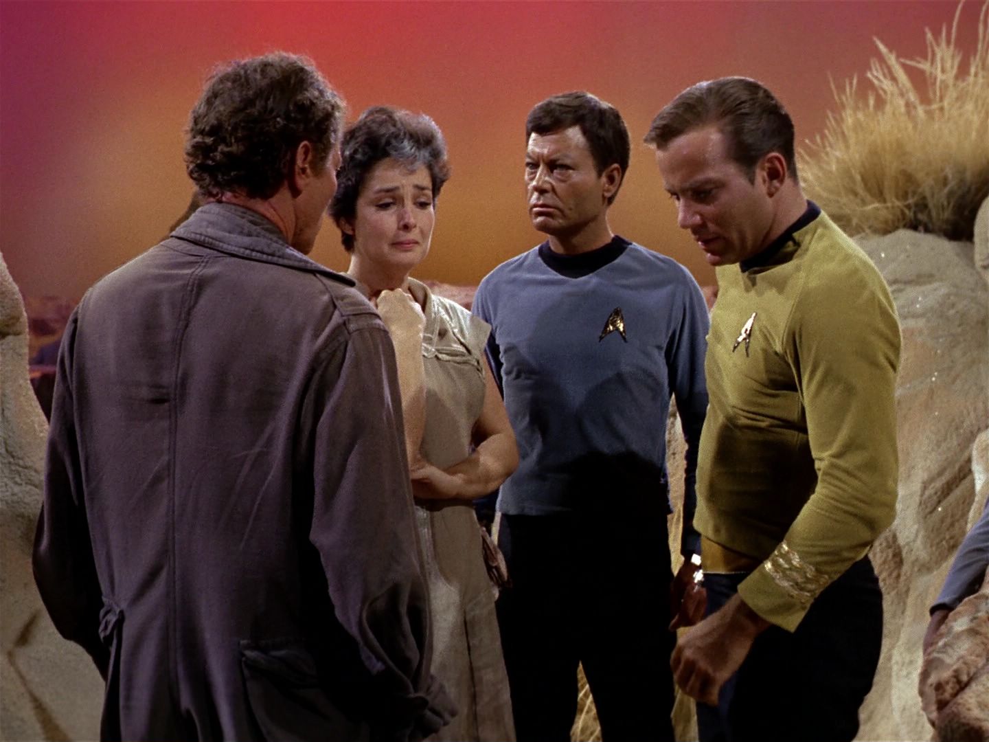ariane179254_StarTrek_1x01_TheManTrap_0525.jpg