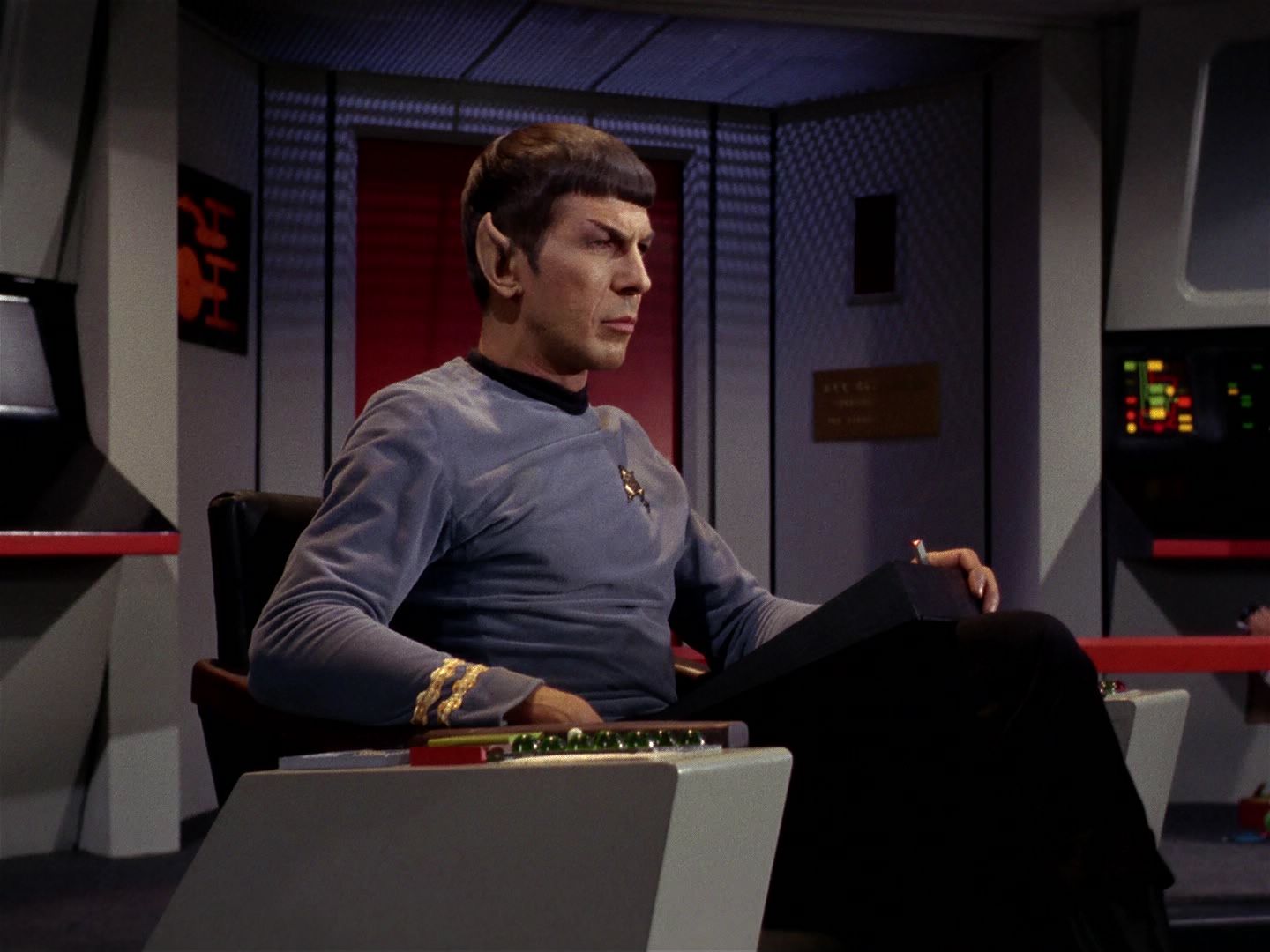ariane179254_StarTrek_1x01_TheManTrap_0658.jpg