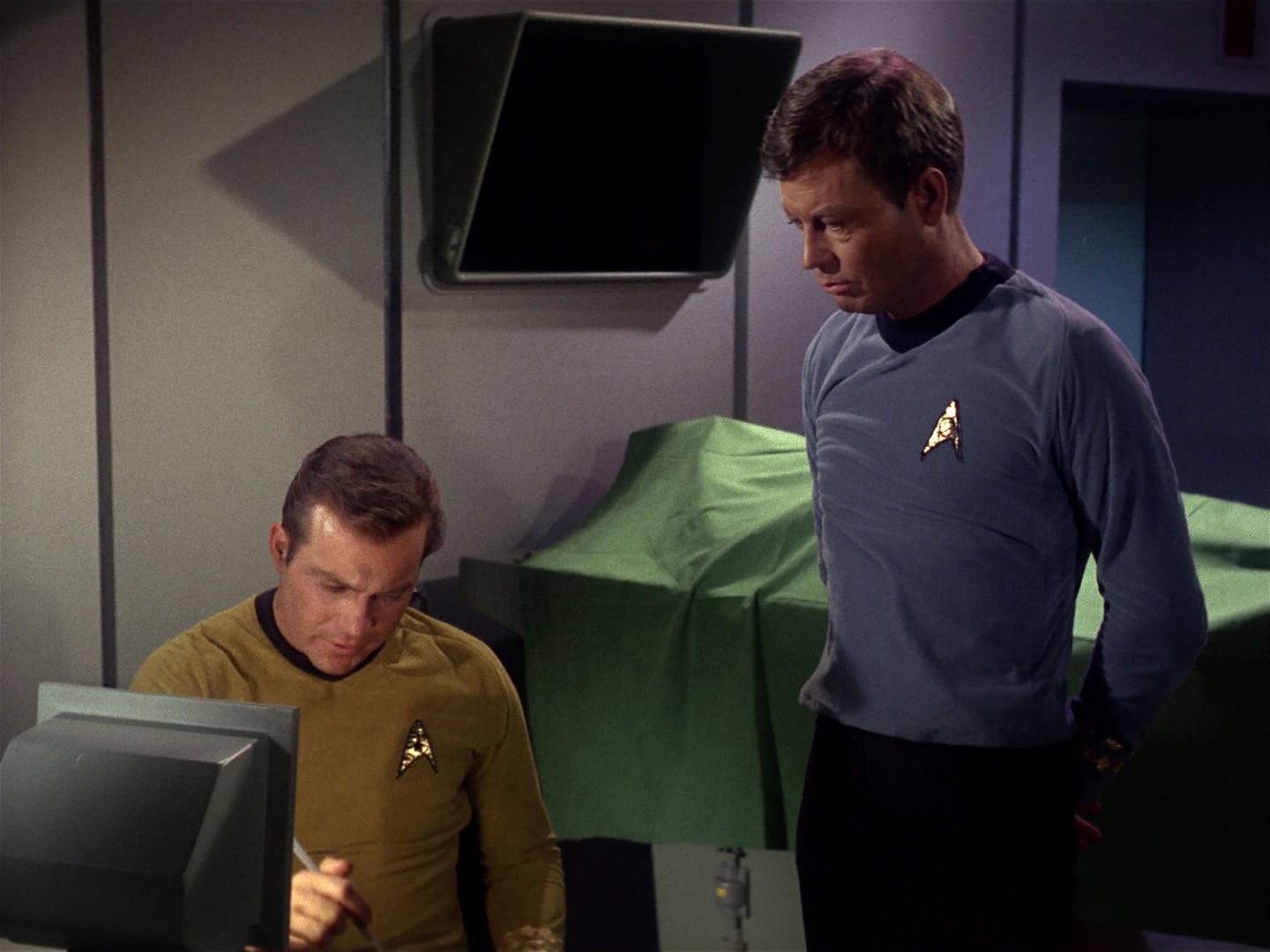 ariane179254_StarTrek_1x01_TheManTrap_0667.jpg