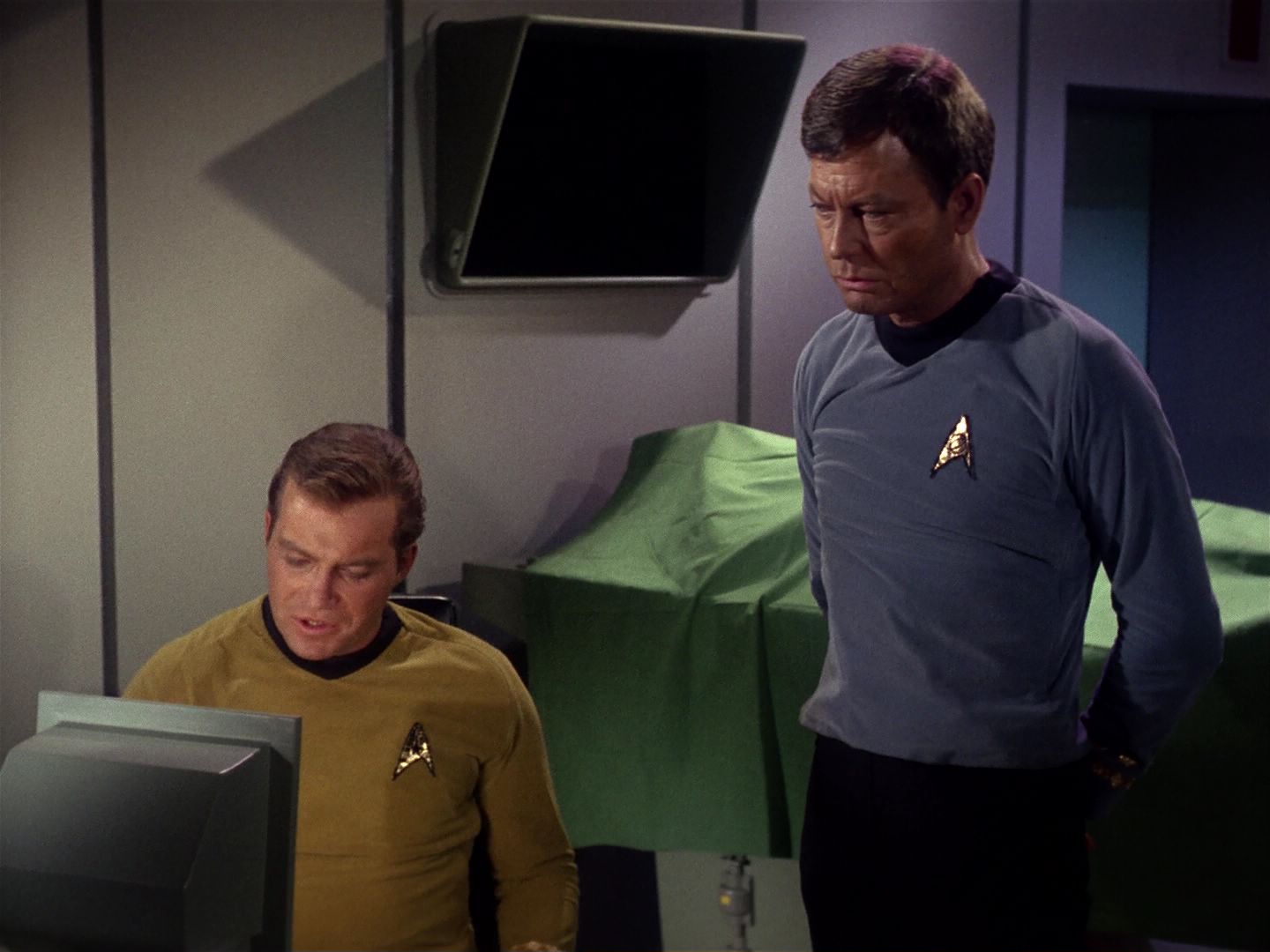 ariane179254_StarTrek_1x01_TheManTrap_0688.jpg