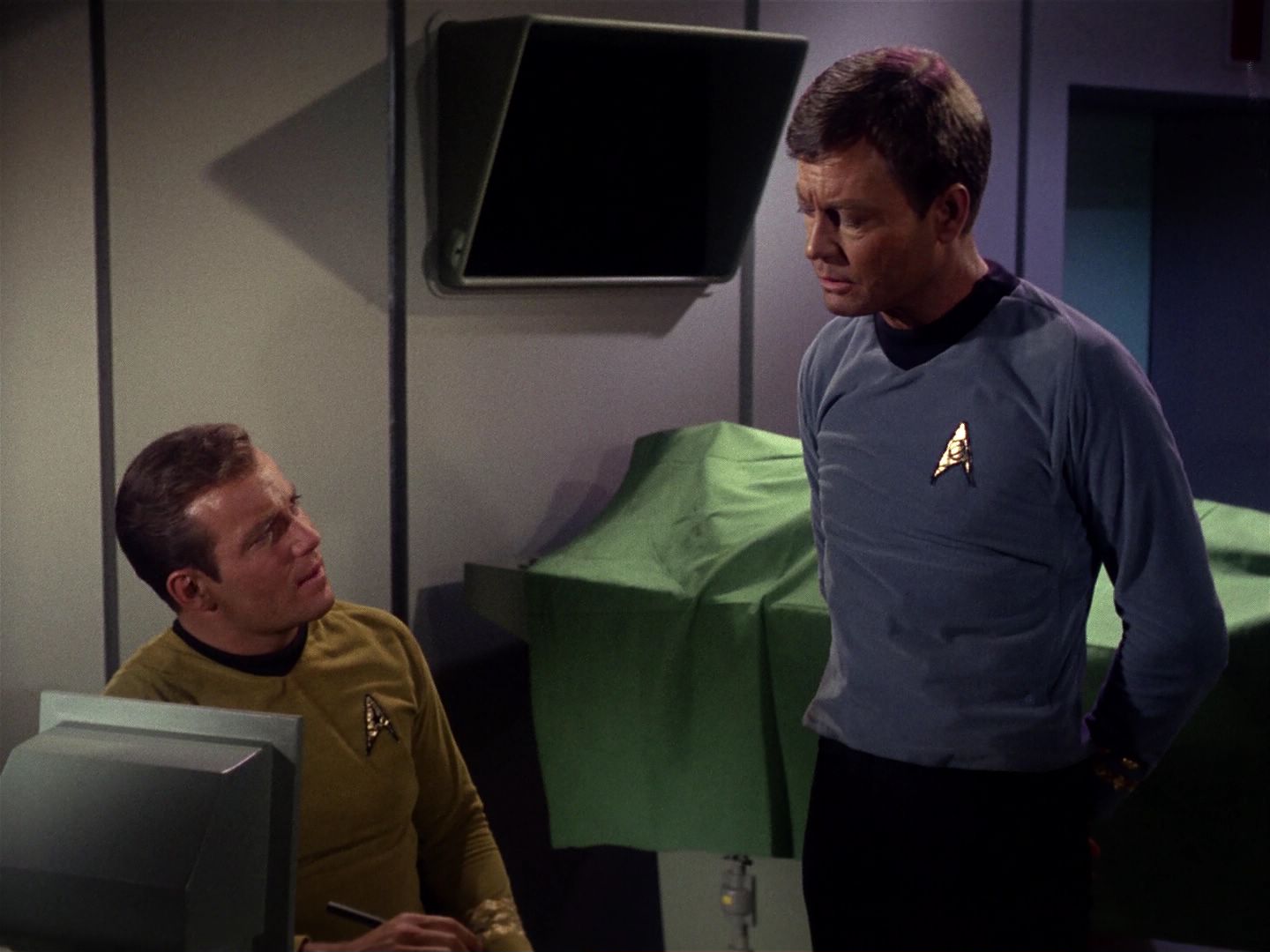 ariane179254_StarTrek_1x01_TheManTrap_0692.jpg
