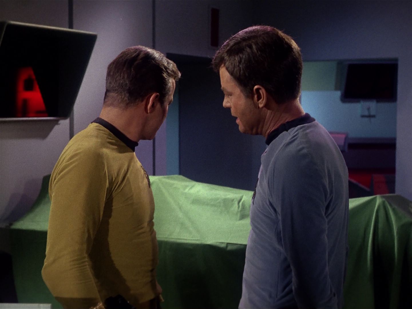 ariane179254_StarTrek_1x01_TheManTrap_0710.jpg