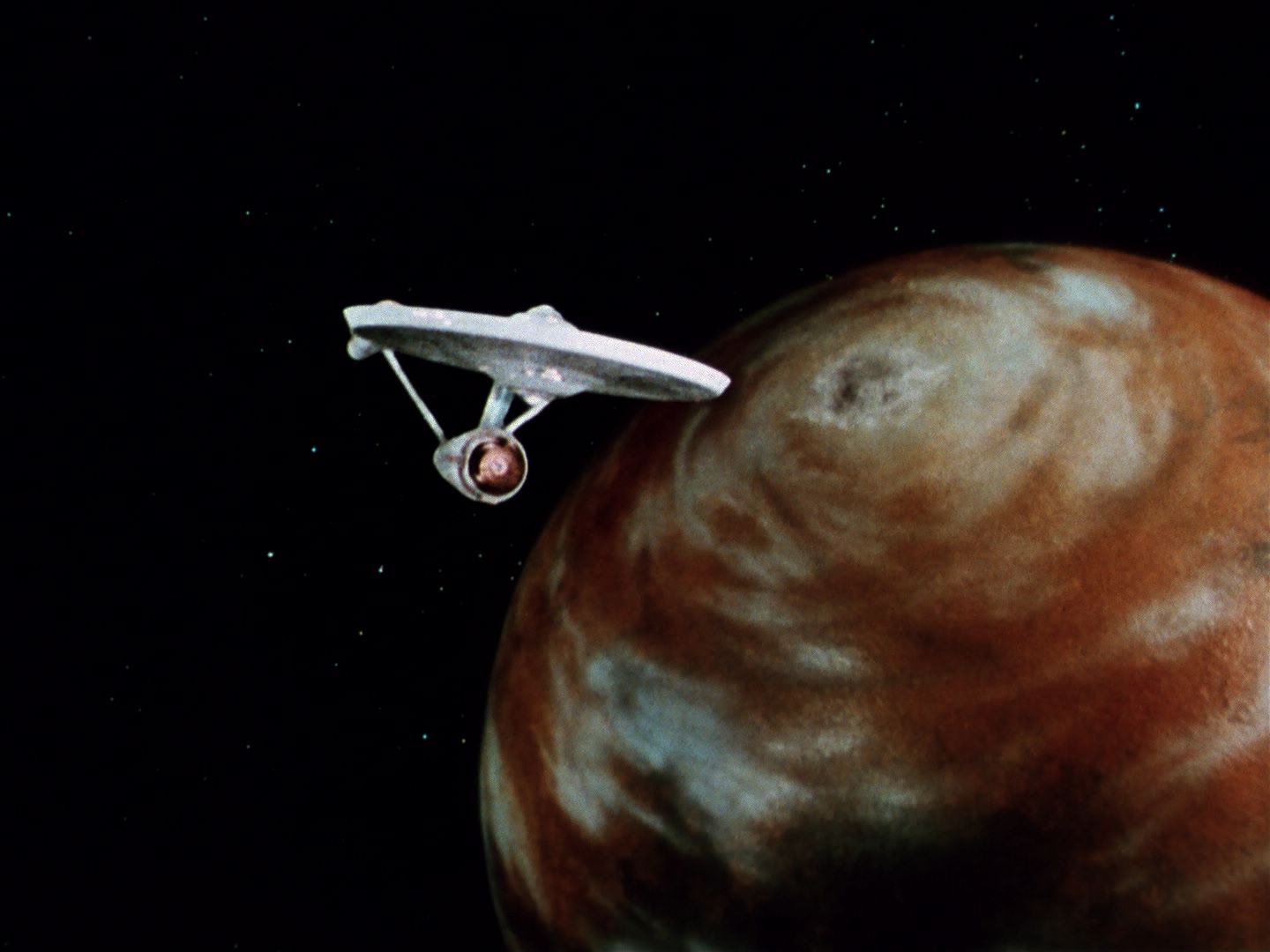 ariane179254_StarTrek_1x01_TheManTrap_0740.jpg