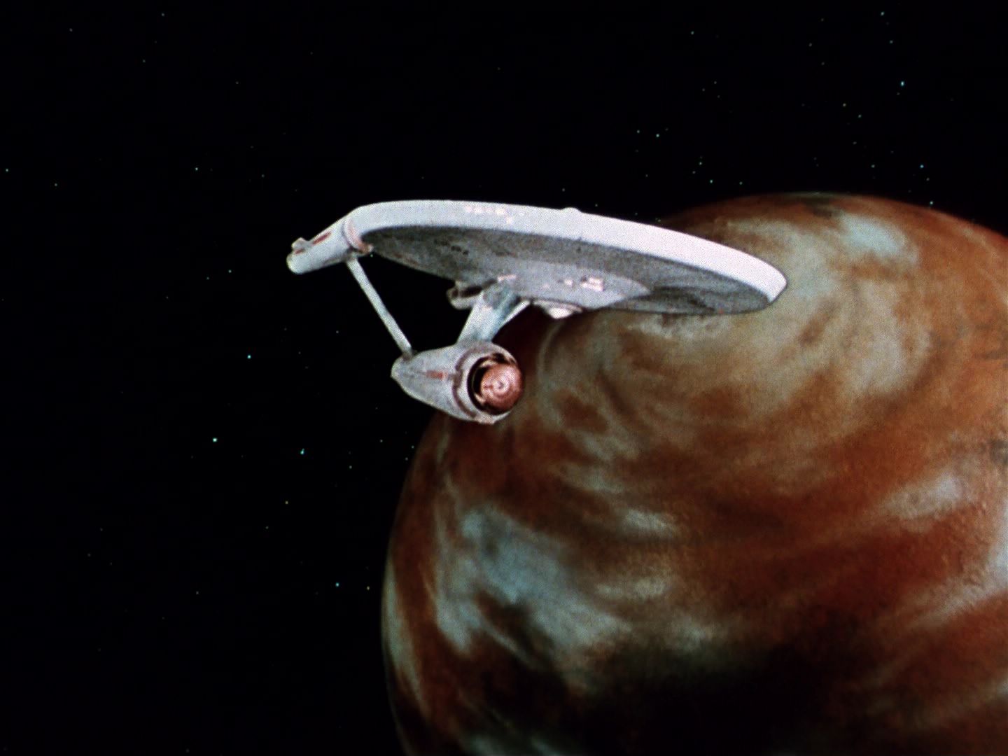 ariane179254_StarTrek_1x01_TheManTrap_0743.jpg