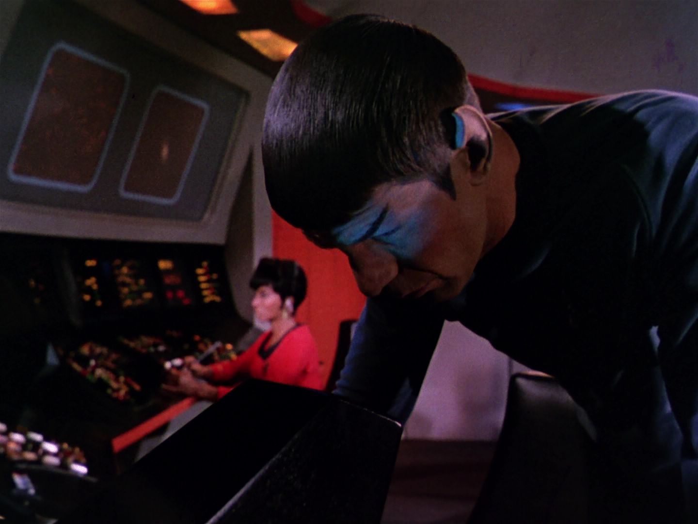 ariane179254_StarTrek_1x01_TheManTrap_0744.jpg