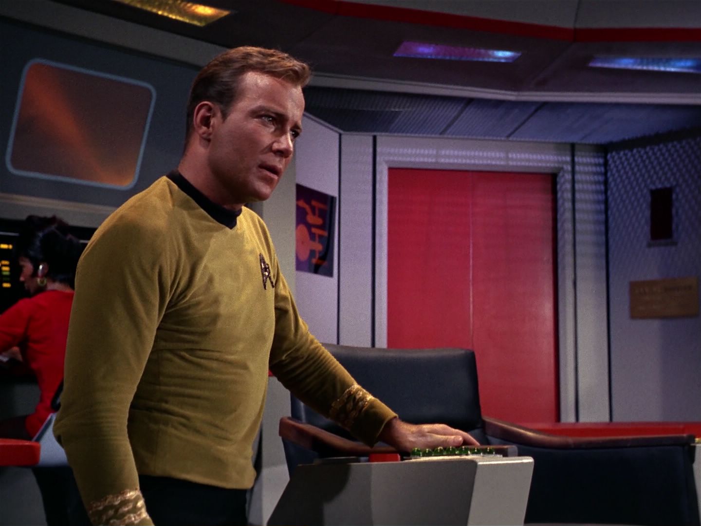 ariane179254_StarTrek_1x01_TheManTrap_0799.jpg