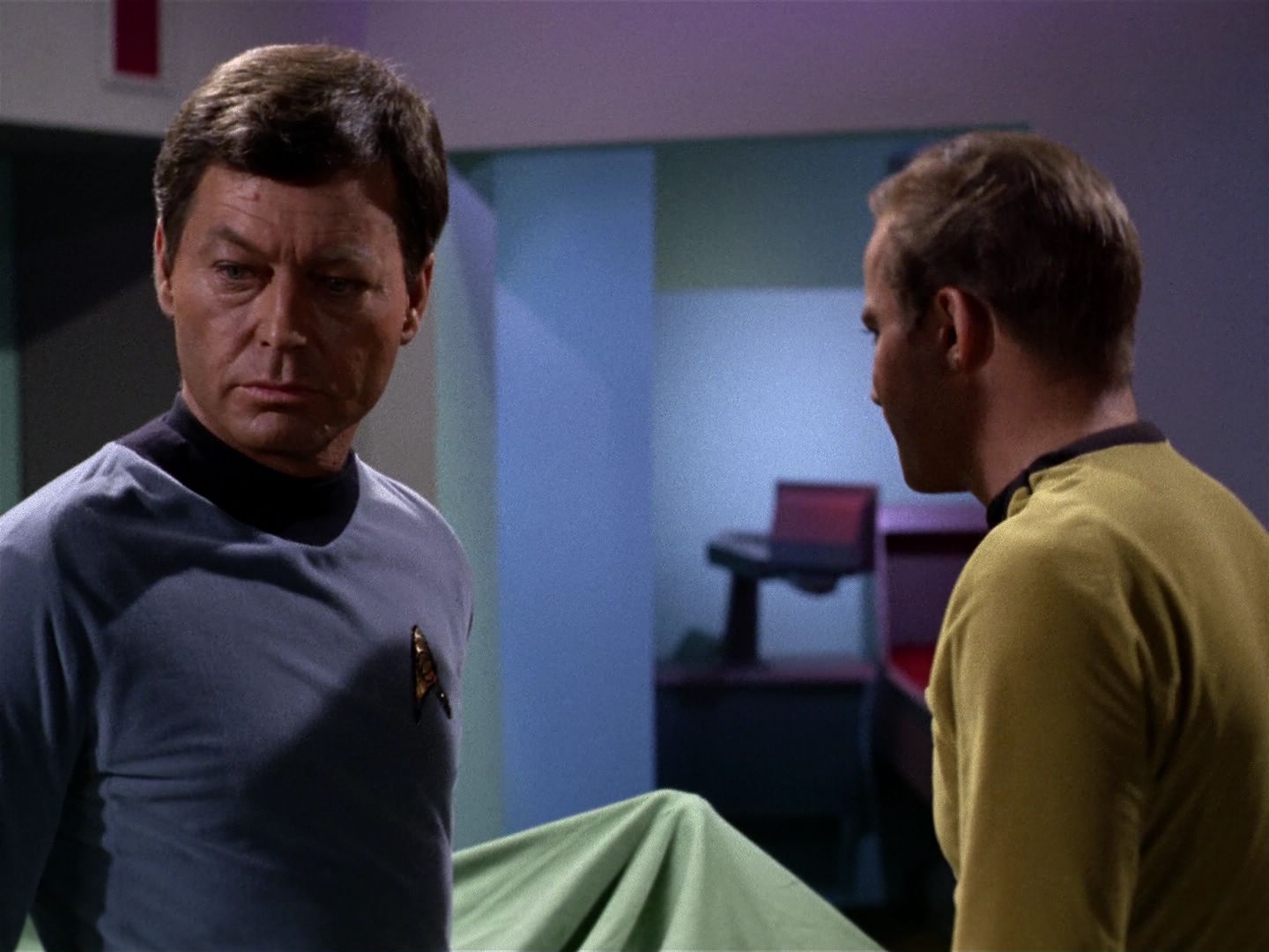 ariane179254_StarTrek_1x01_TheManTrap_0844.jpg