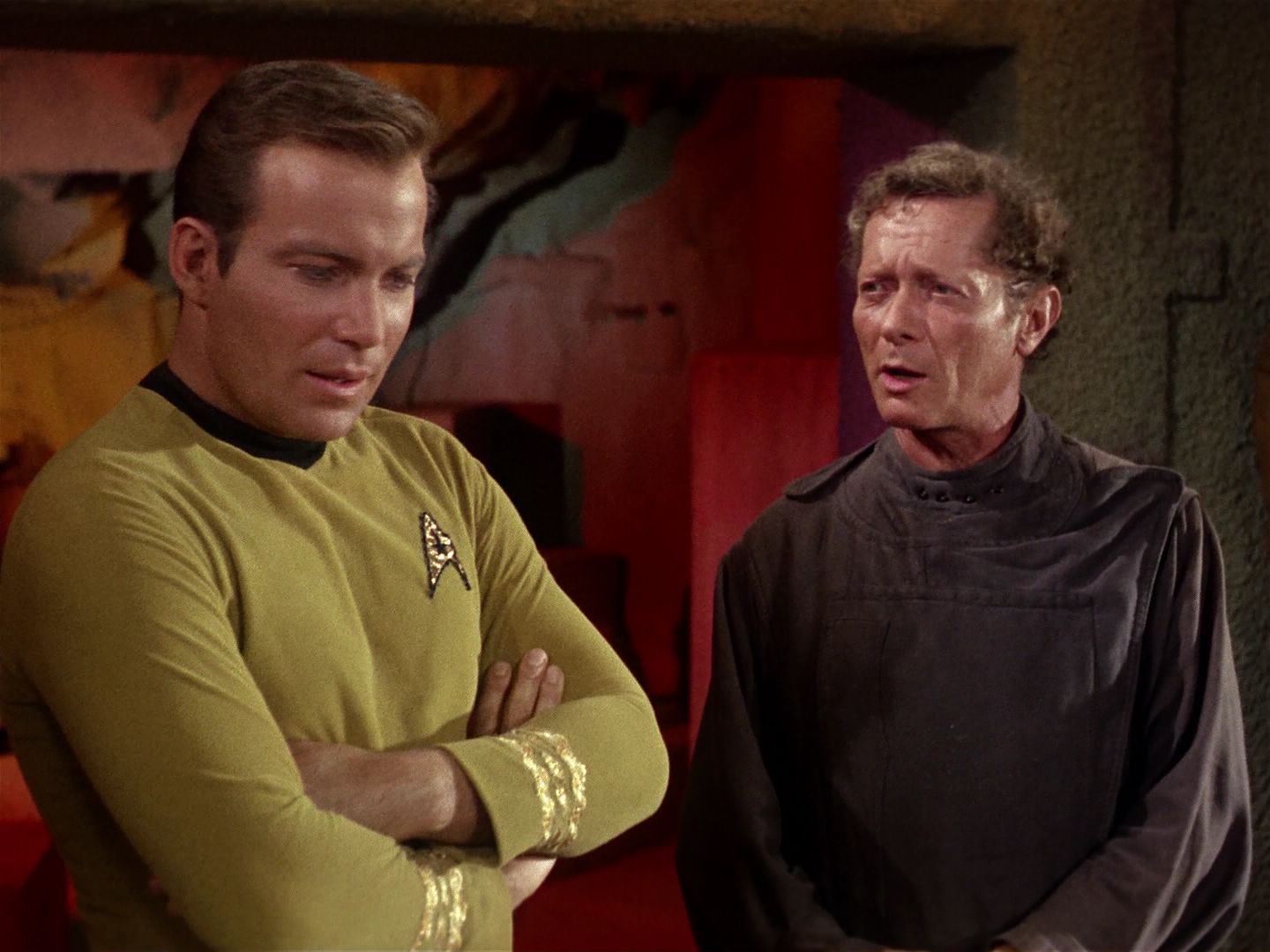 ariane179254_StarTrek_1x01_TheManTrap_0861.jpg