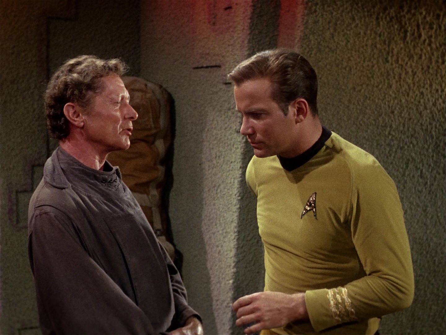 ariane179254_StarTrek_1x01_TheManTrap_0883.jpg