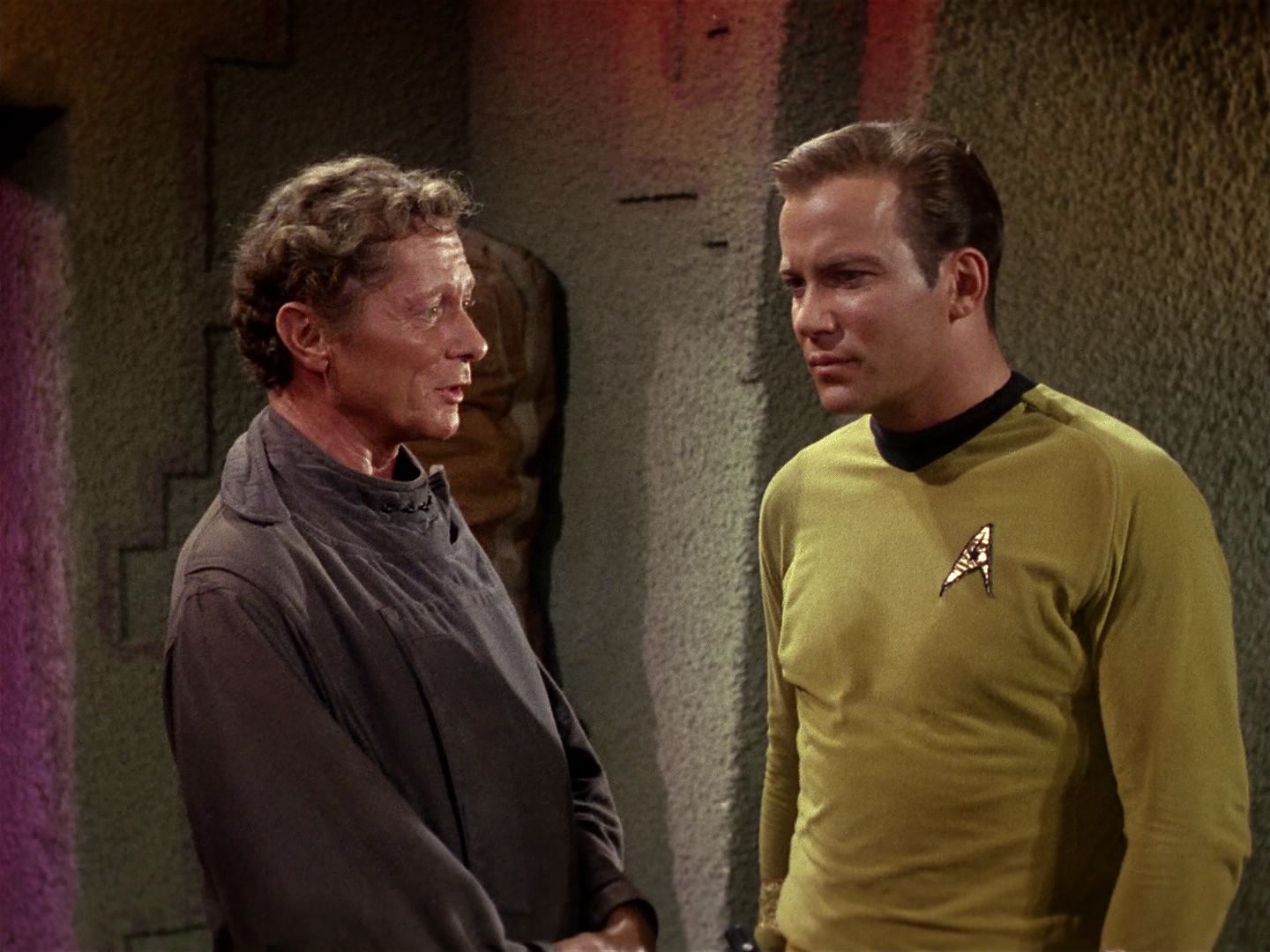 ariane179254_StarTrek_1x01_TheManTrap_0906.jpg