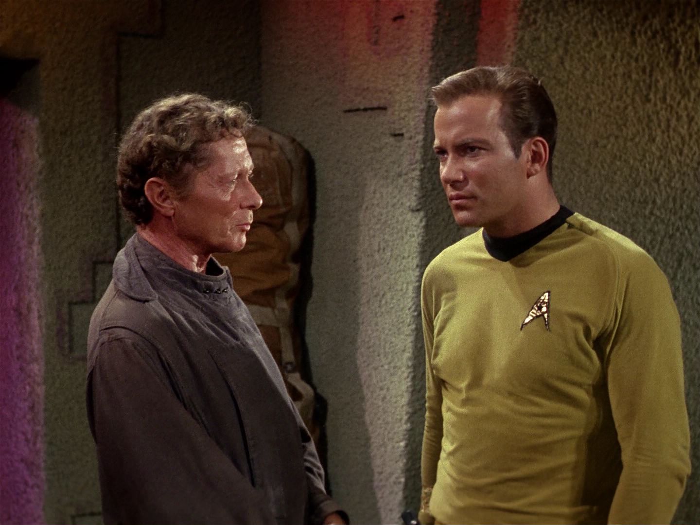 ariane179254_StarTrek_1x01_TheManTrap_0907.jpg