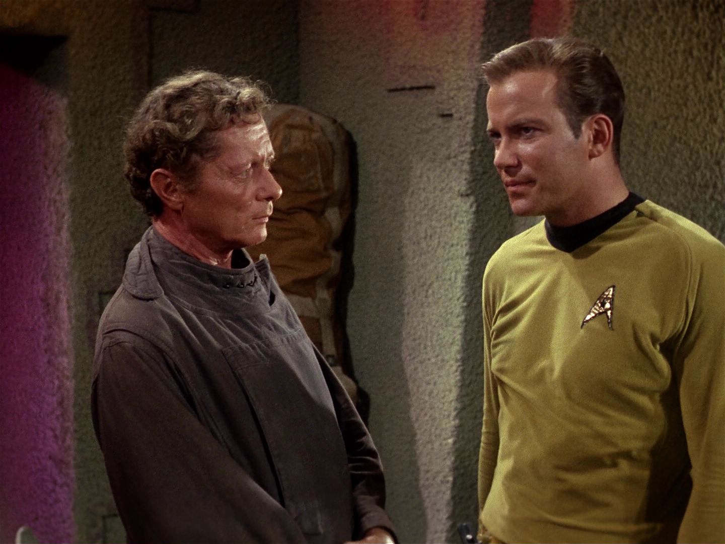 ariane179254_StarTrek_1x01_TheManTrap_0918.jpg