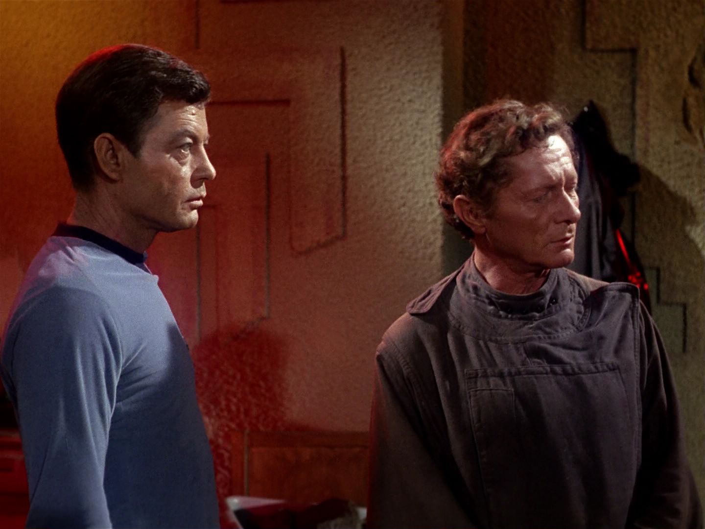 ariane179254_StarTrek_1x01_TheManTrap_0929.jpg