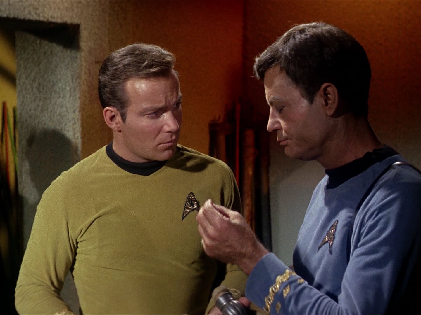 ariane179254_StarTrek_1x01_TheManTrap_0941.jpg