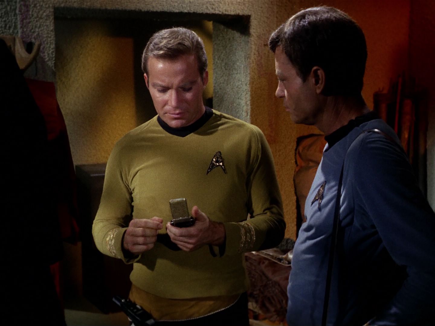 ariane179254_StarTrek_1x01_TheManTrap_0972.jpg