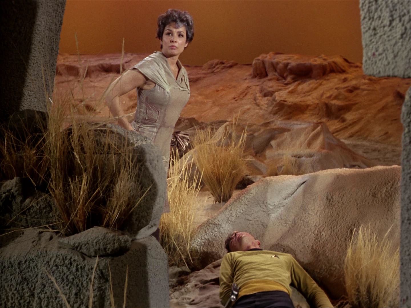ariane179254_StarTrek_1x01_TheManTrap_0994.jpg