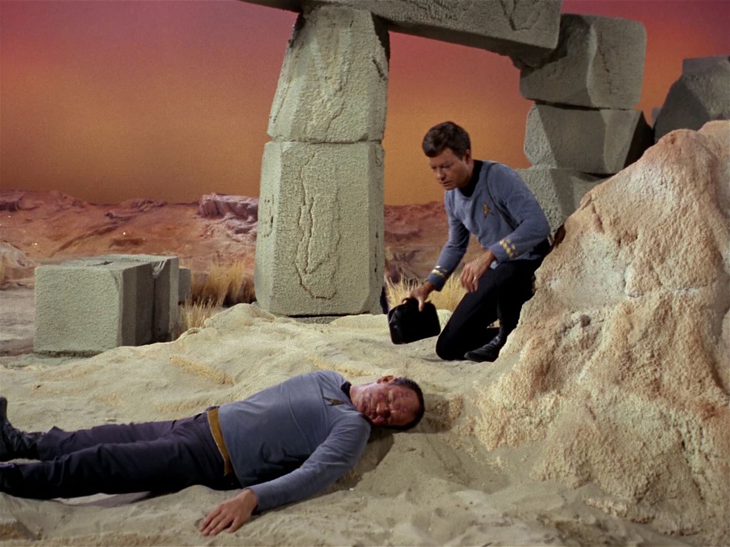 ariane179254_StarTrek_1x01_TheManTrap_1000.jpg