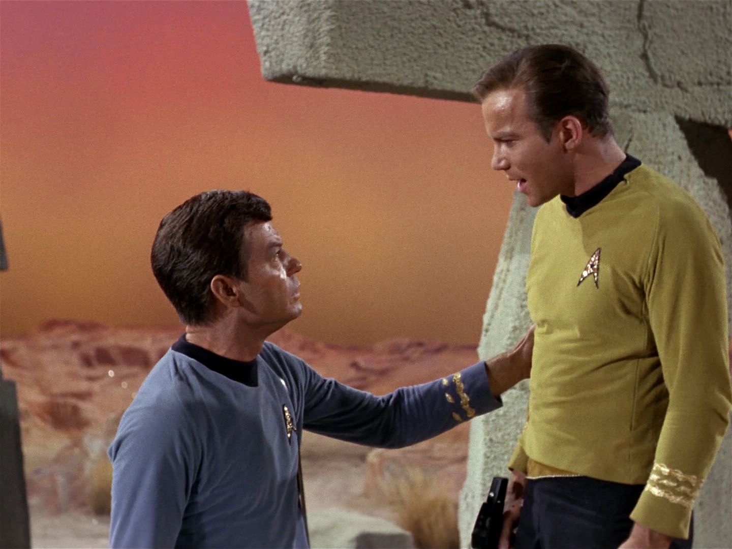 ariane179254_StarTrek_1x01_TheManTrap_1056.jpg