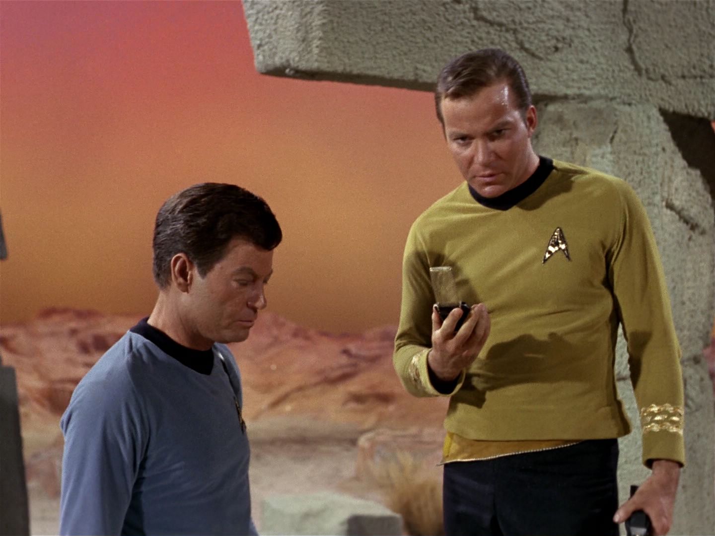 ariane179254_StarTrek_1x01_TheManTrap_1064.jpg